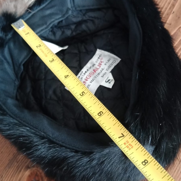 Fur toque main image 5